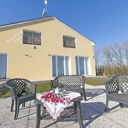 Countryside With Swimming Pool Sauna Less Than 20km From The Sea * Santa Margherita (Veneto)